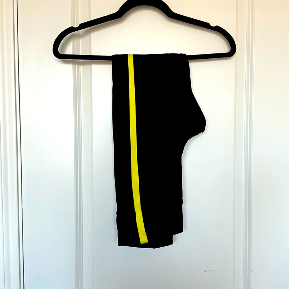 Zyia Black Neon Tape Luxe Hi-Rise 7/8 24"